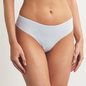 Skims 3 pairs Fits everybody cheeky thong‎ in sky blue NWT